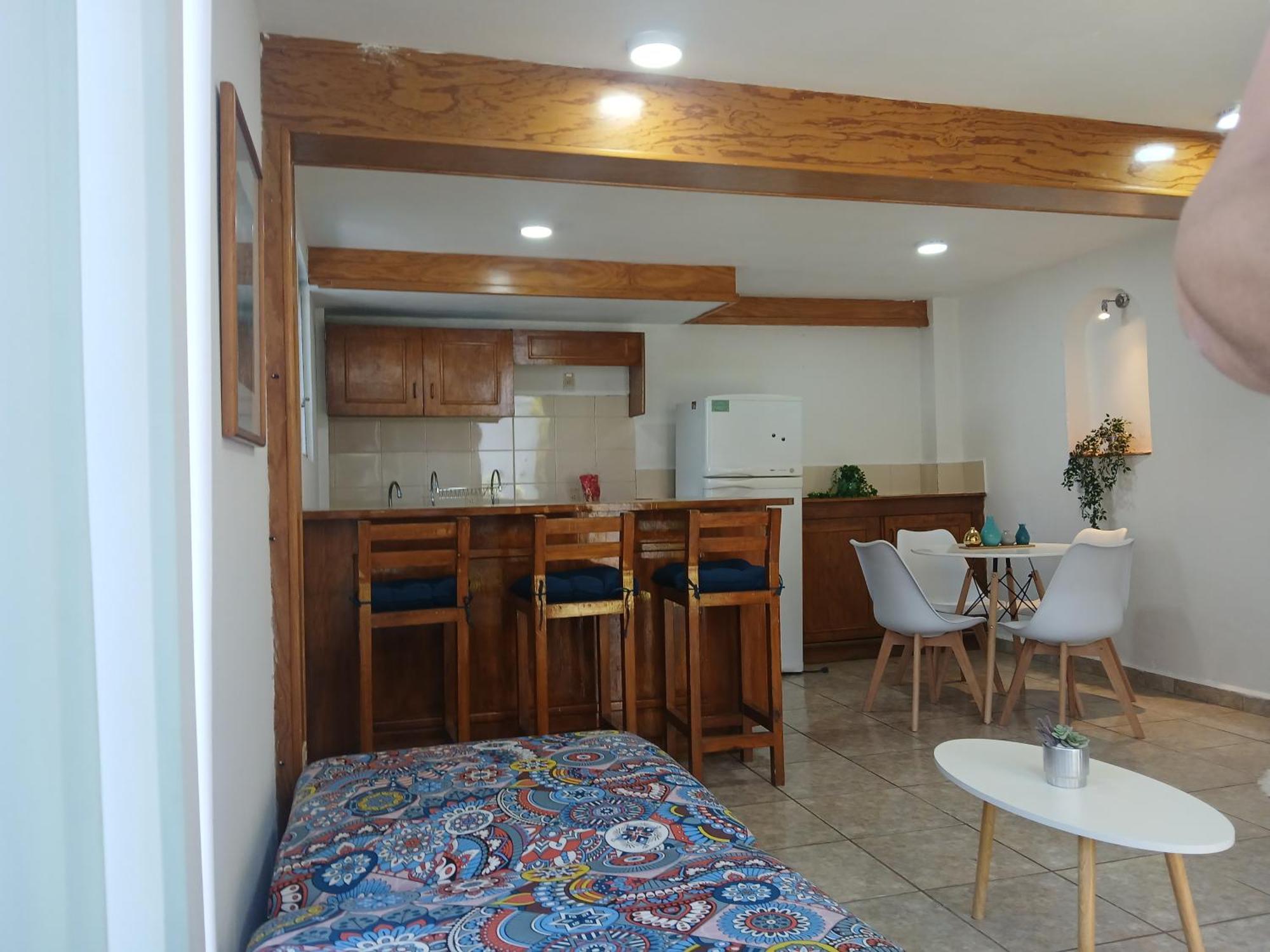 Bed & Breakfast Leona Mexico City